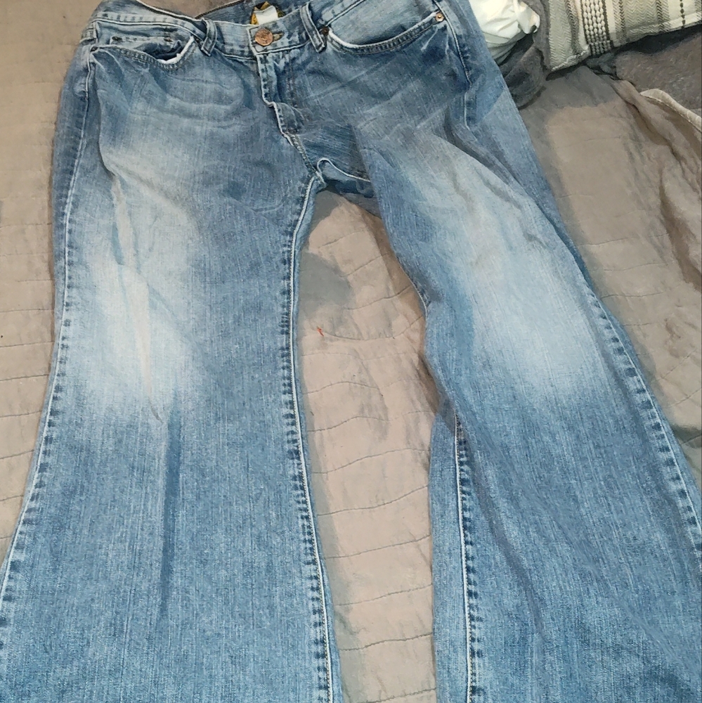 Vintage bootleg jeans